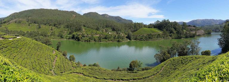 Munnar_Mattupetty_Lake_View_Kerala