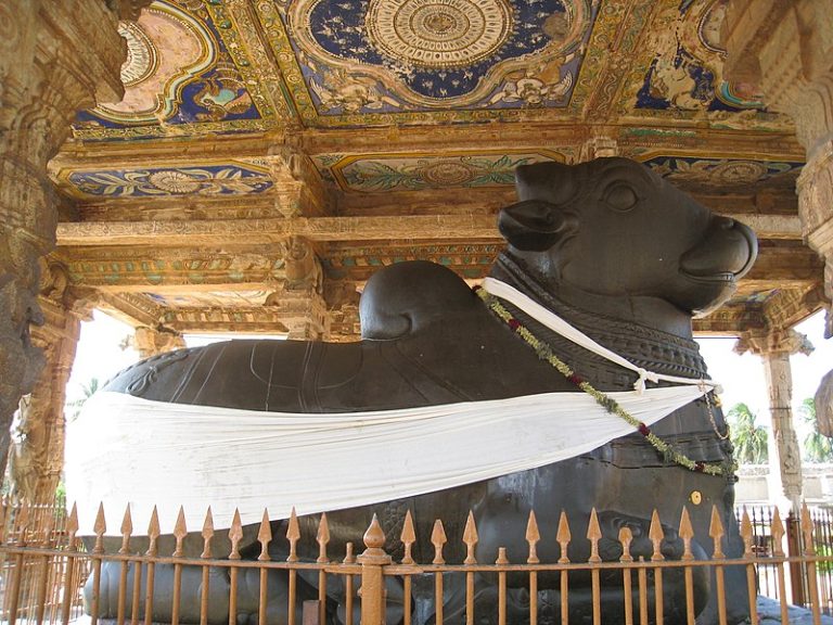 Thanjavur_Brihadeeshwara_Temple